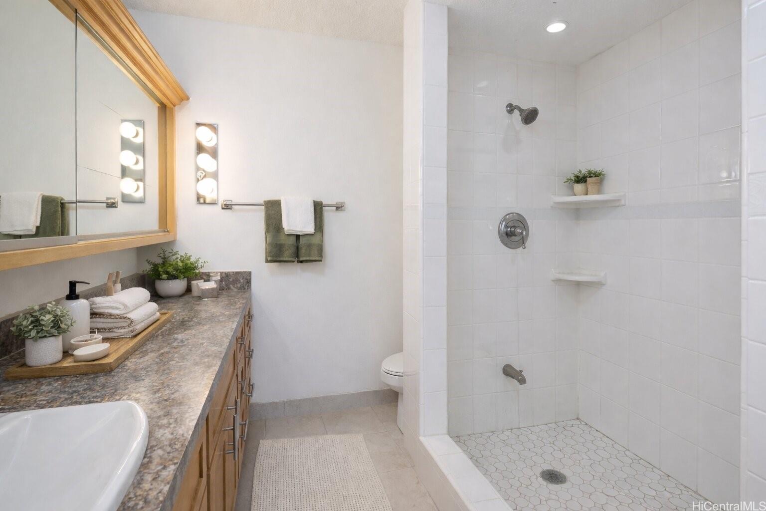 Kapiolani Manor condo # 1110, Honolulu, Hawaii - photo 11 of 24