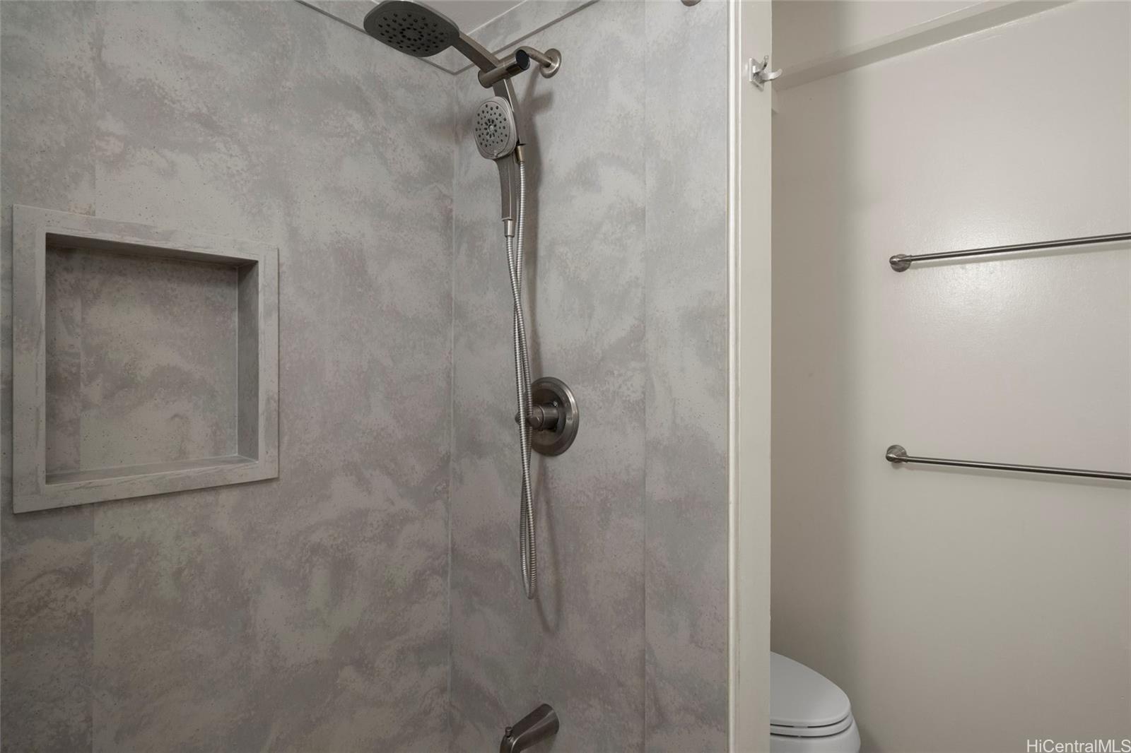 Kapiolani Manor condo # 1502, Honolulu, Hawaii - photo 14 of 24