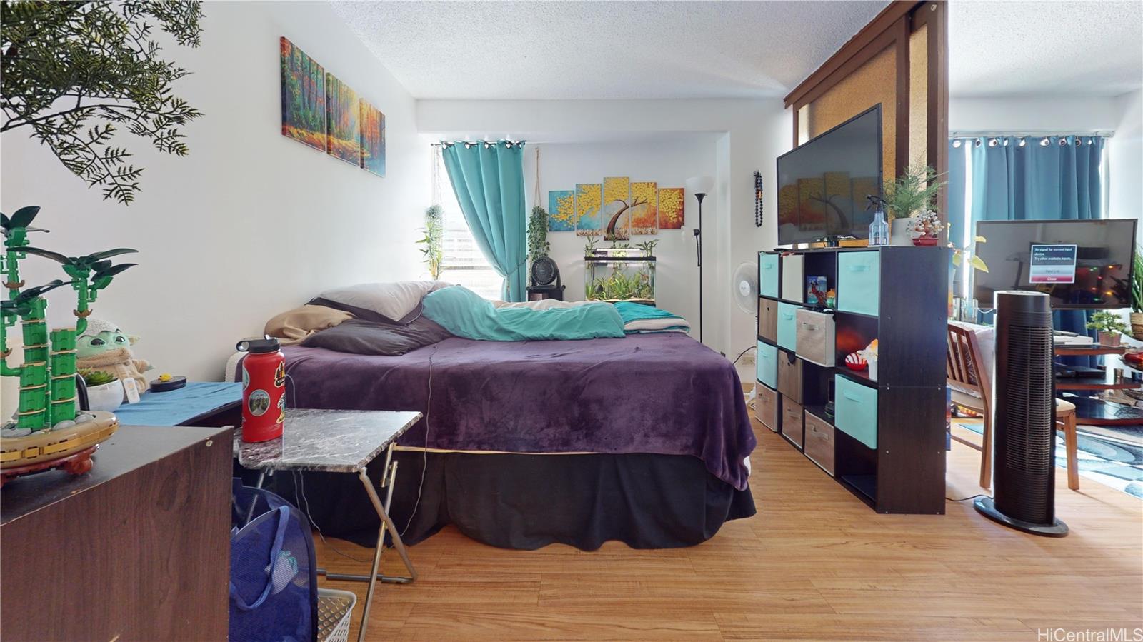 Kapiolani Manor condo # 1610, Honolulu, Hawaii - photo 13 of 20