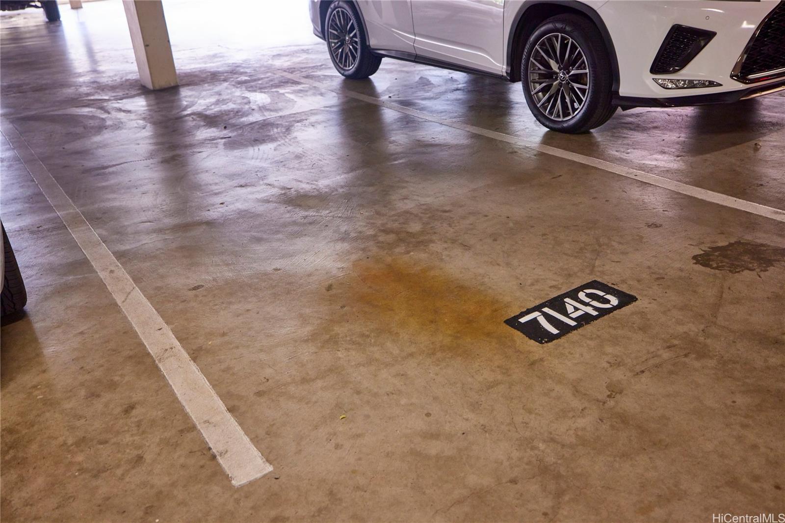 Kapiolani Manor condo # 1807, Honolulu, Hawaii - photo 21 of 25