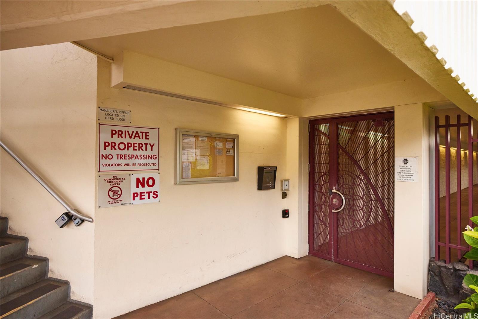 Kapiolani Manor condo # 1807, Honolulu, Hawaii - photo 22 of 25