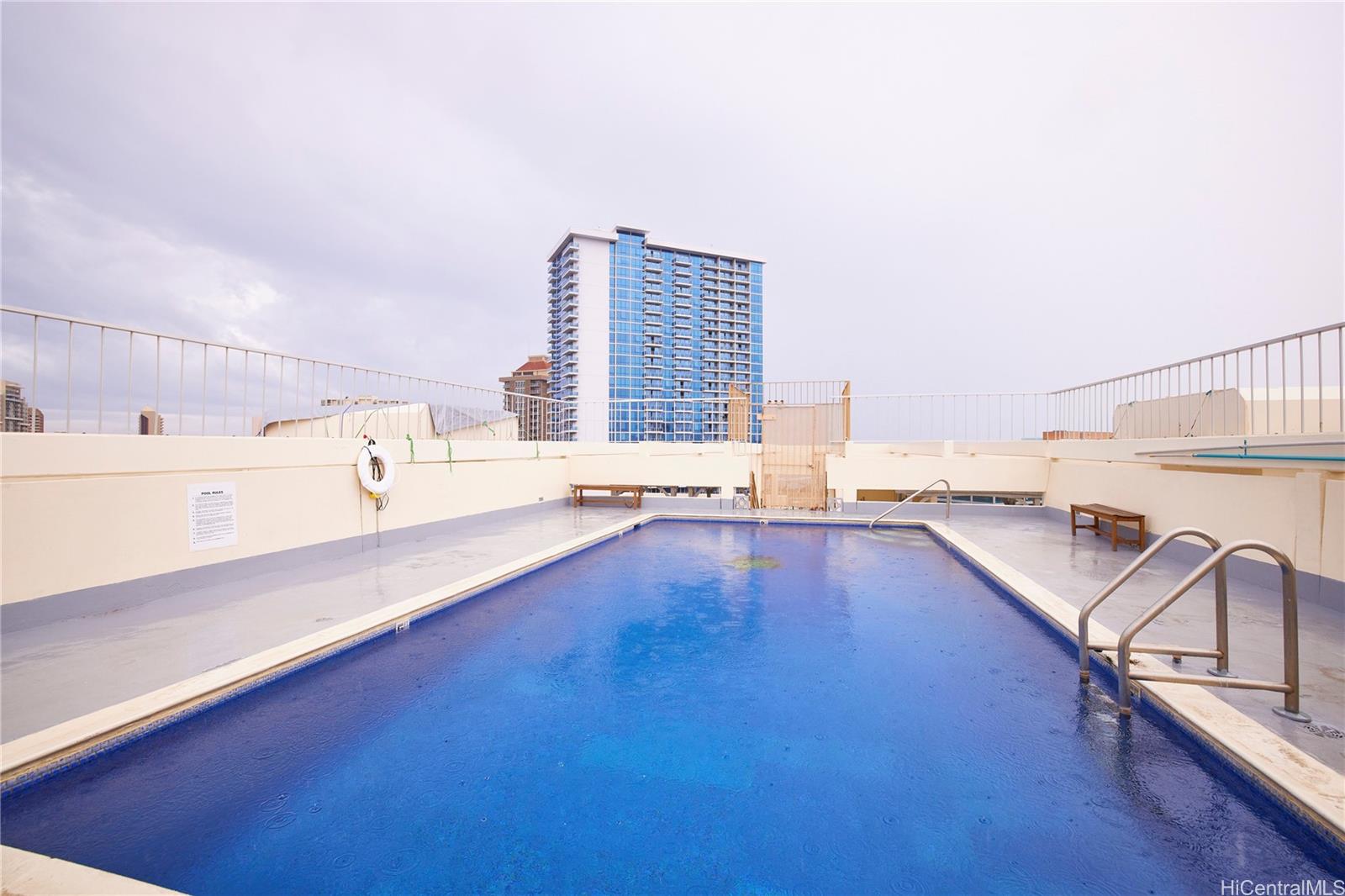 Kapiolani Manor condo # 1807, Honolulu, Hawaii - photo 23 of 25