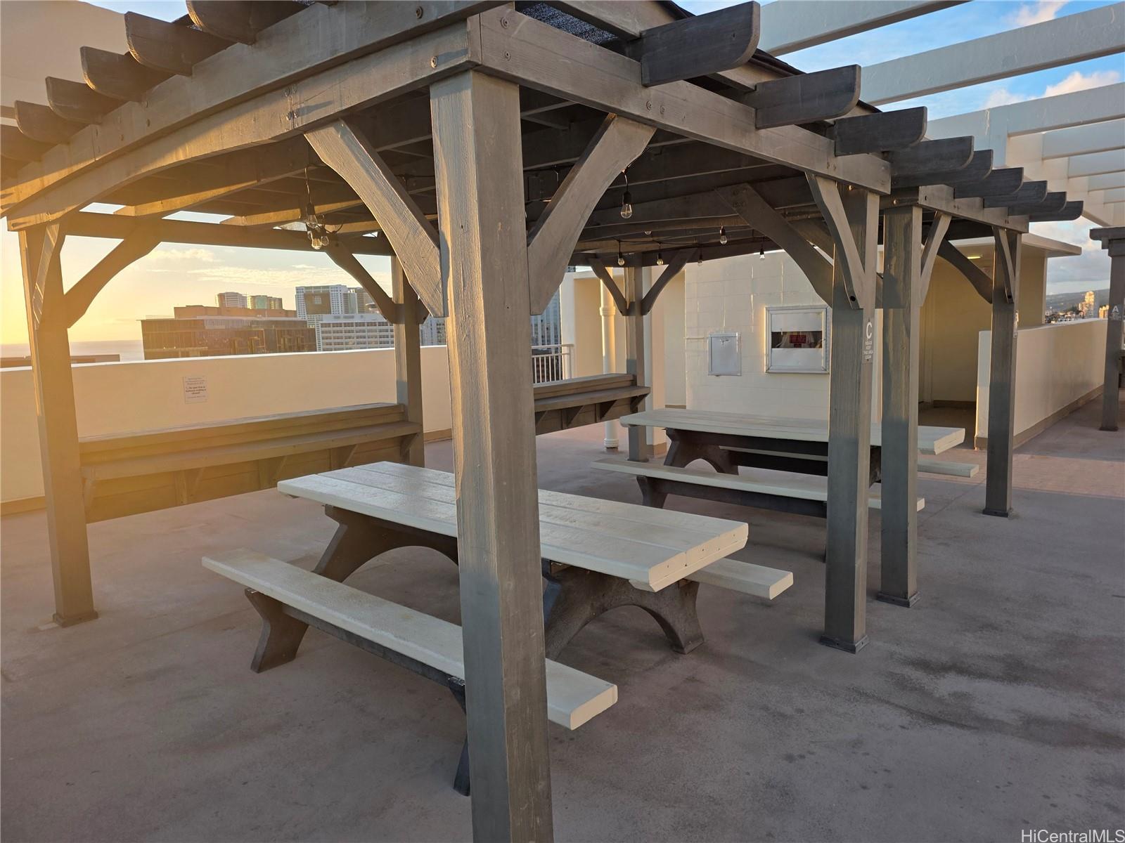 Kapiolani Manor condo # 1901, Honolulu, Hawaii - photo 12 of 12