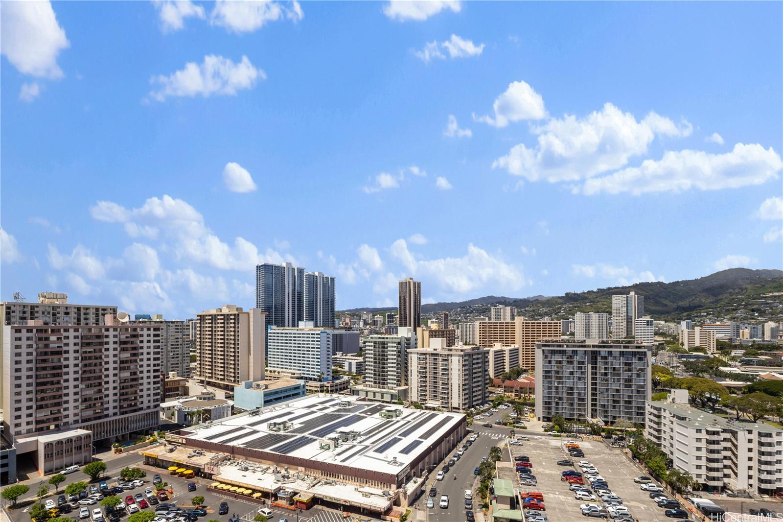 Kapiolani Manor condo # 1904, Honolulu, Hawaii - photo 18 of 20