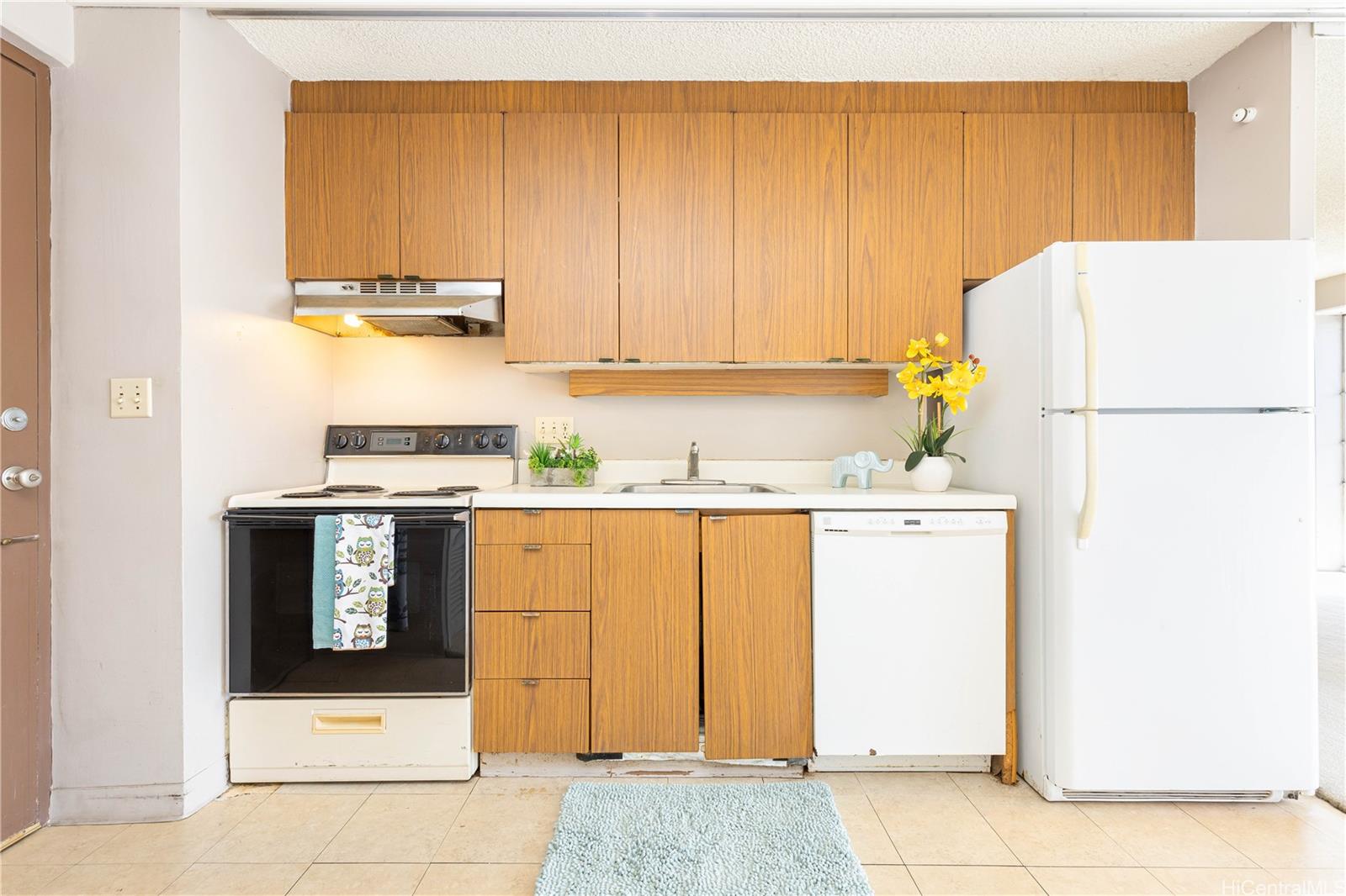 Kapiolani Manor condo # 2114, Honolulu, Hawaii - photo 7 of 23