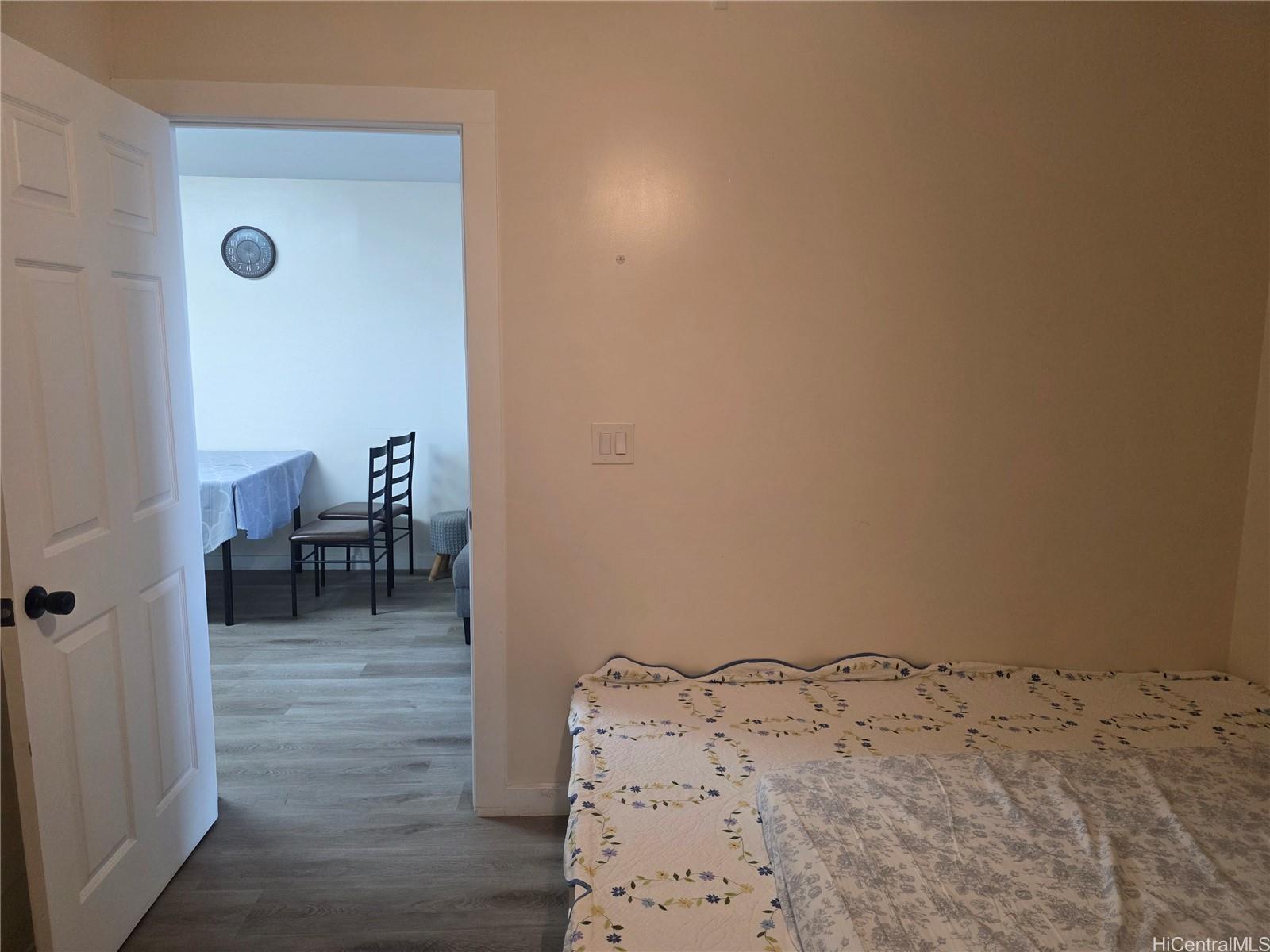 Kapiolani Manor condo # 2204, Honolulu, Hawaii - photo 11 of 14