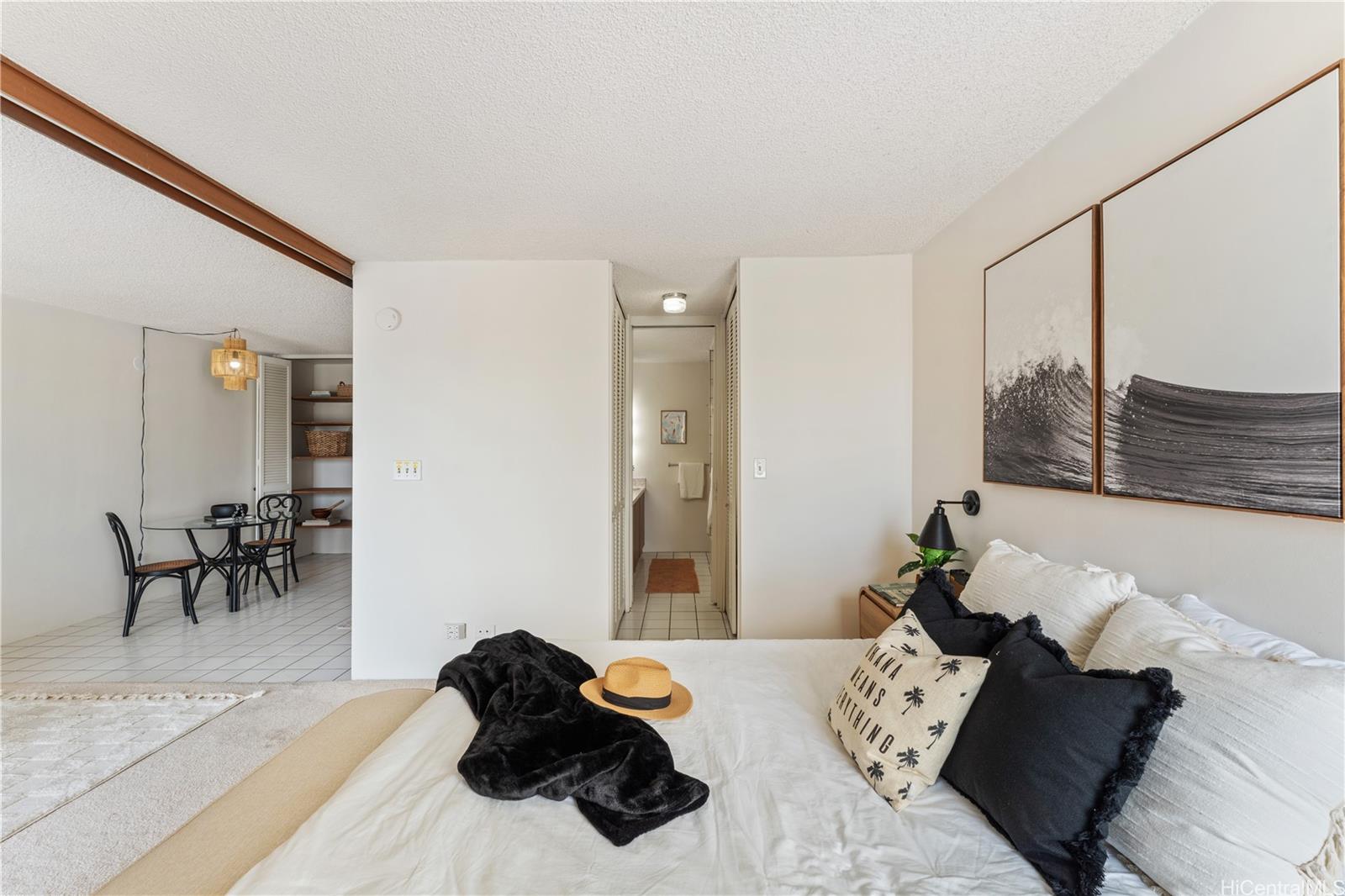 Kapiolani Manor condo # 2610, Honolulu, Hawaii - photo 12 of 23