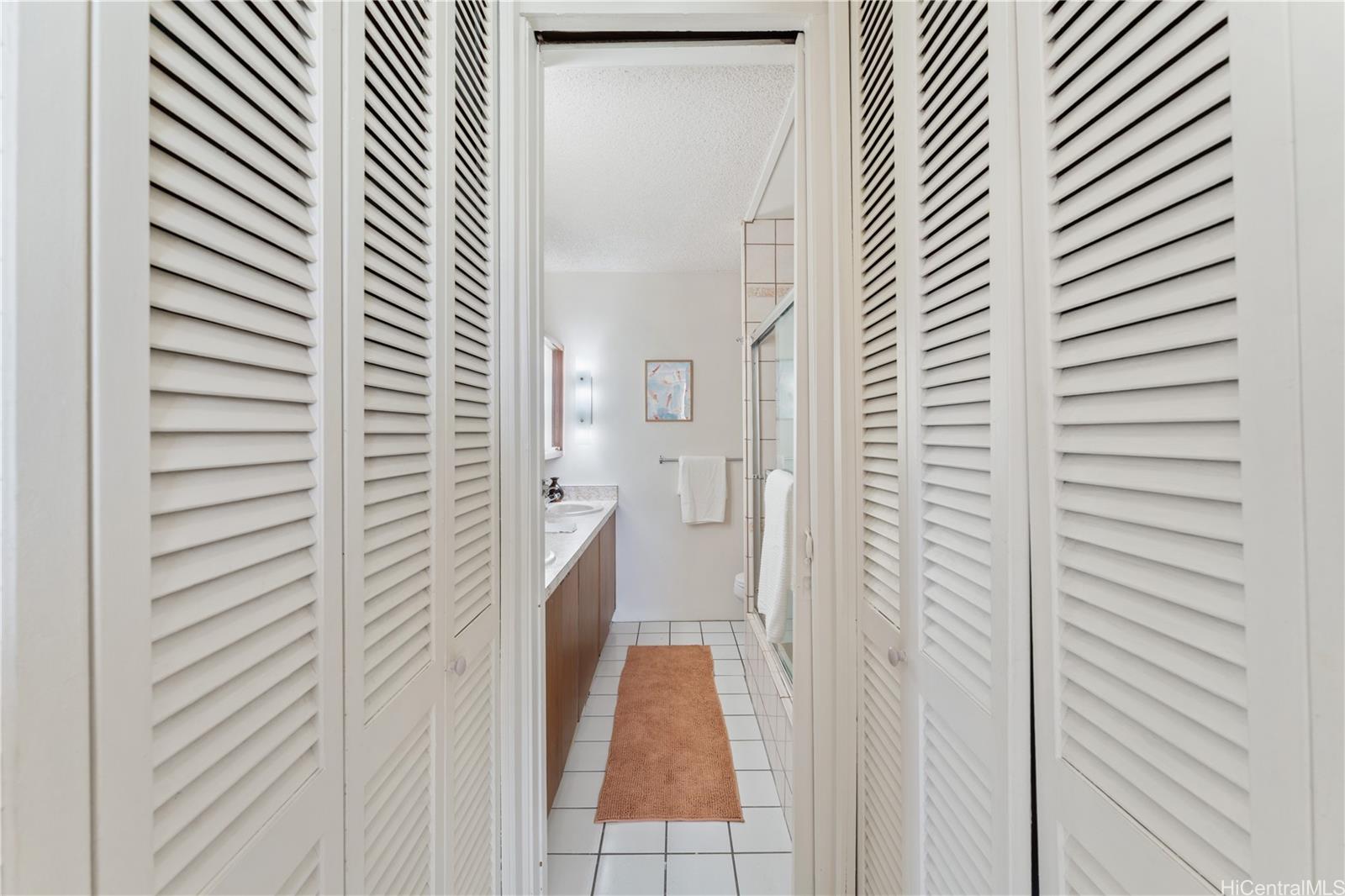 Kapiolani Manor condo # 2610, Honolulu, Hawaii - photo 13 of 23