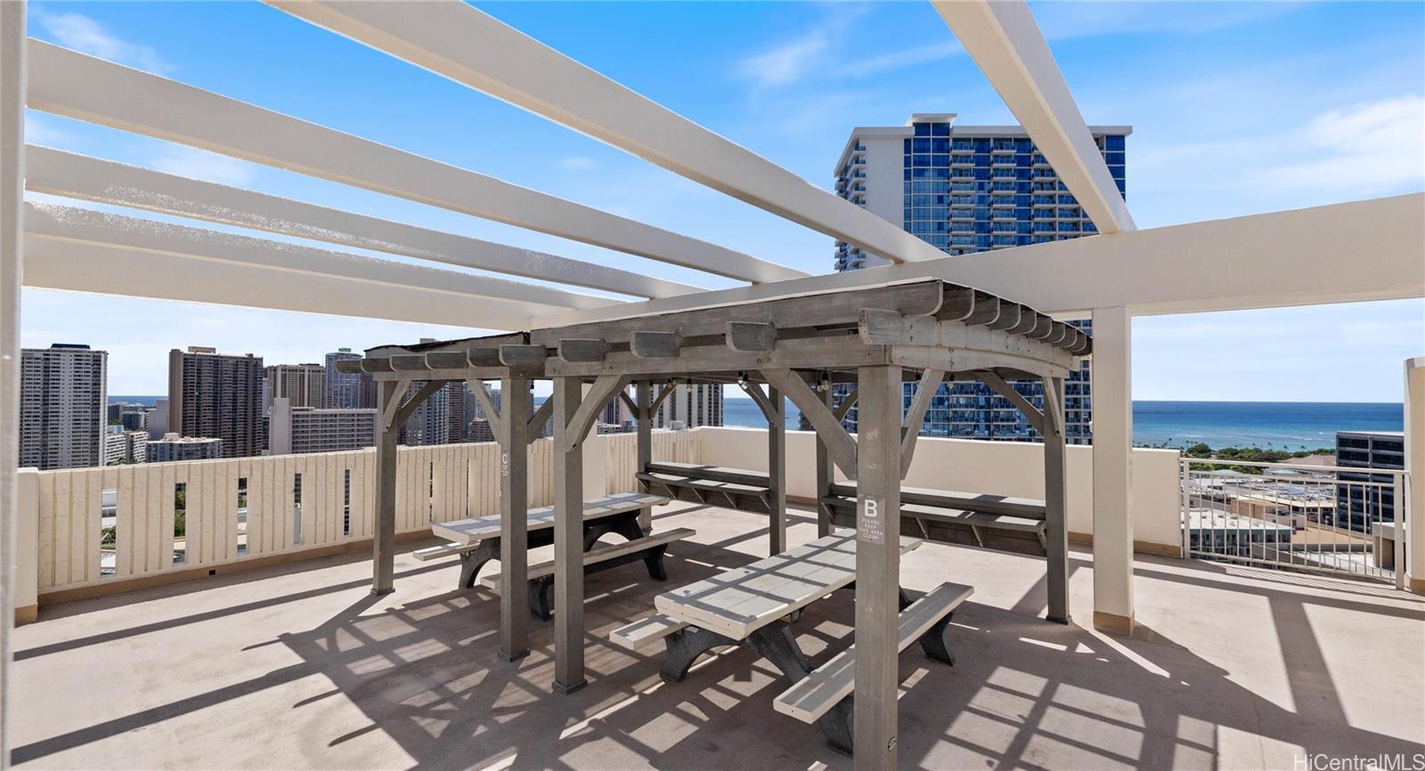 Kapiolani Manor condo # 406, Honolulu, Hawaii - photo 15 of 20