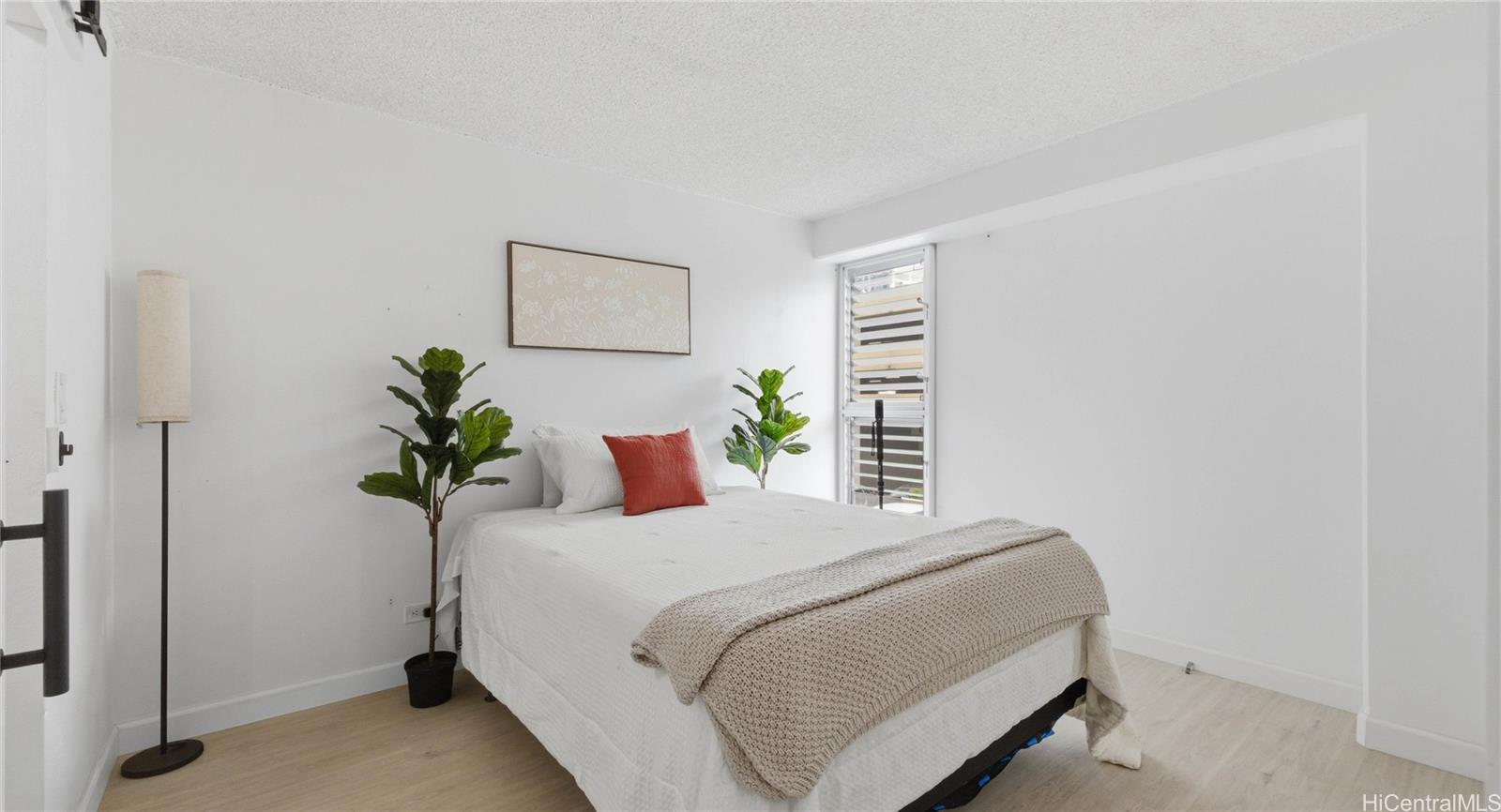 Kapiolani Manor condo # 406, Honolulu, Hawaii - photo 7 of 20