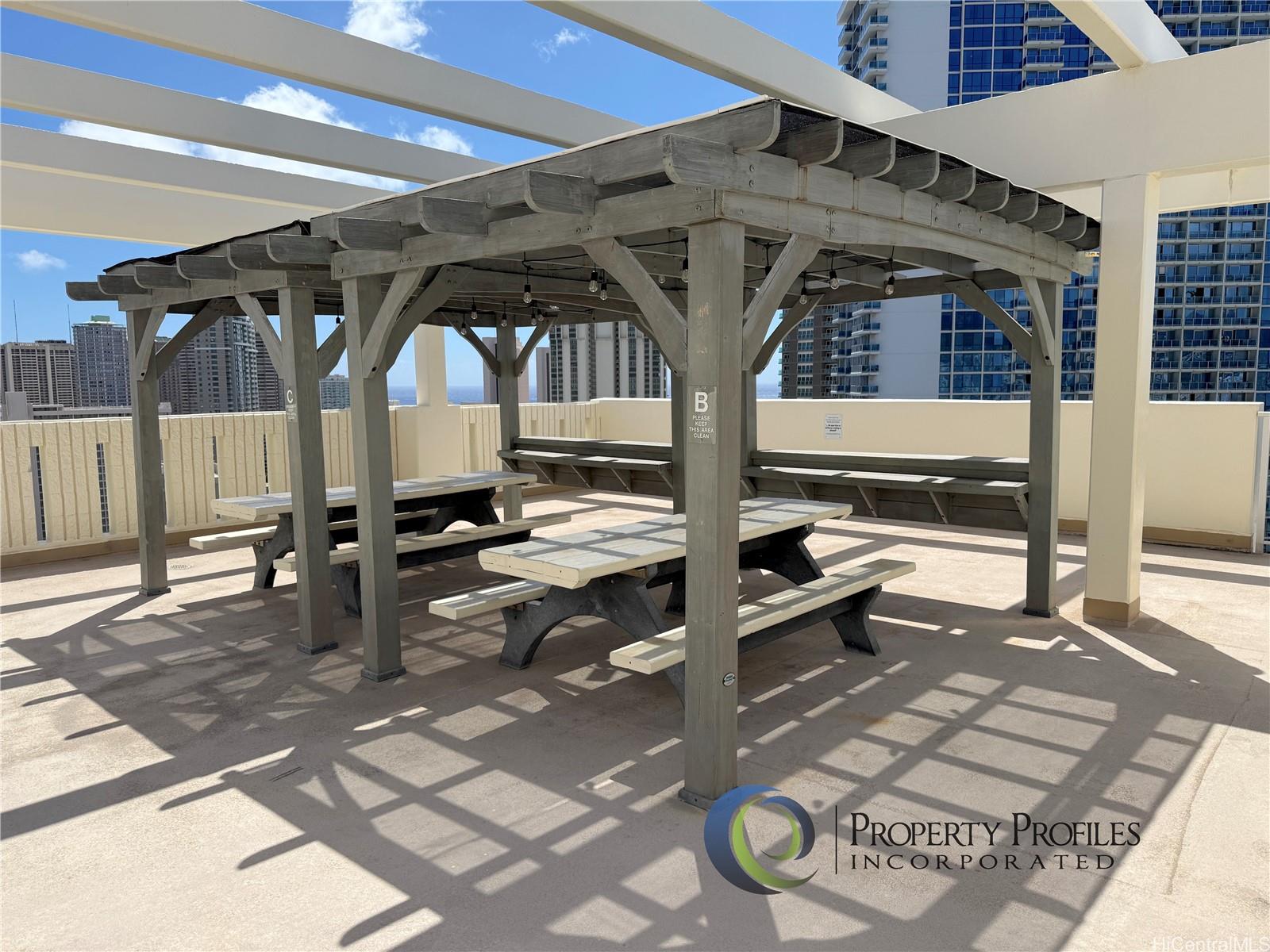 1655 Makaloa Street Honolulu - Rental - photo 9 of 11