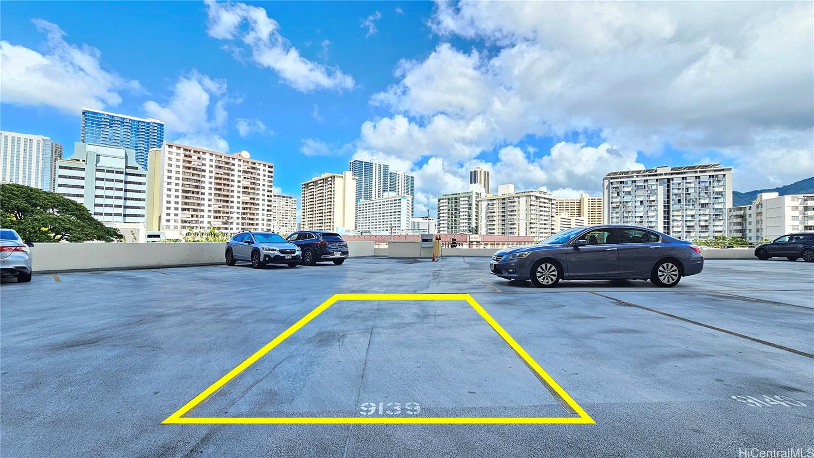 Kapiolani Manor condo # 705, Honolulu, Hawaii - photo 15 of 20