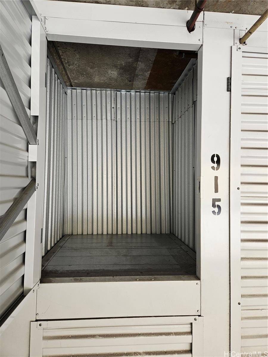 Kapiolani Manor condo # 915, Honolulu, Hawaii - photo 8 of 15