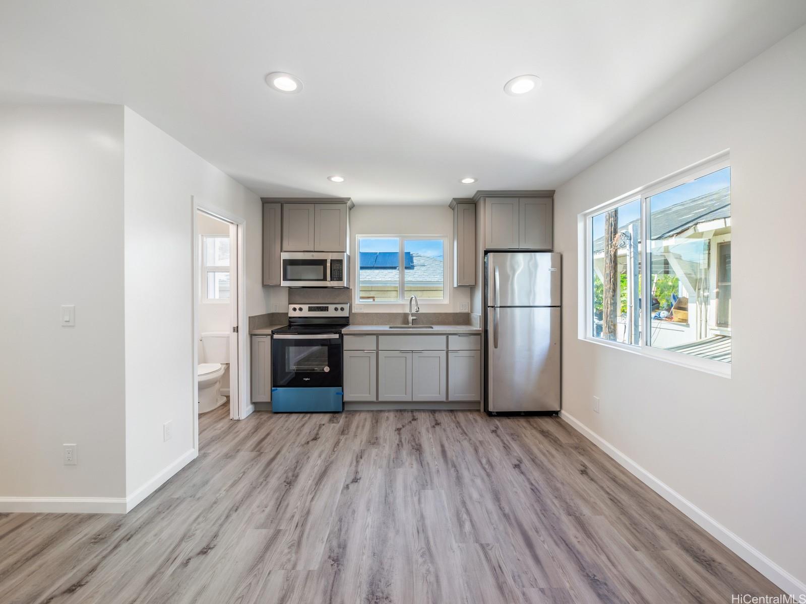 1659  Leilehua Lane Punchbowl Area, Honolulu home - photo 11 of 25