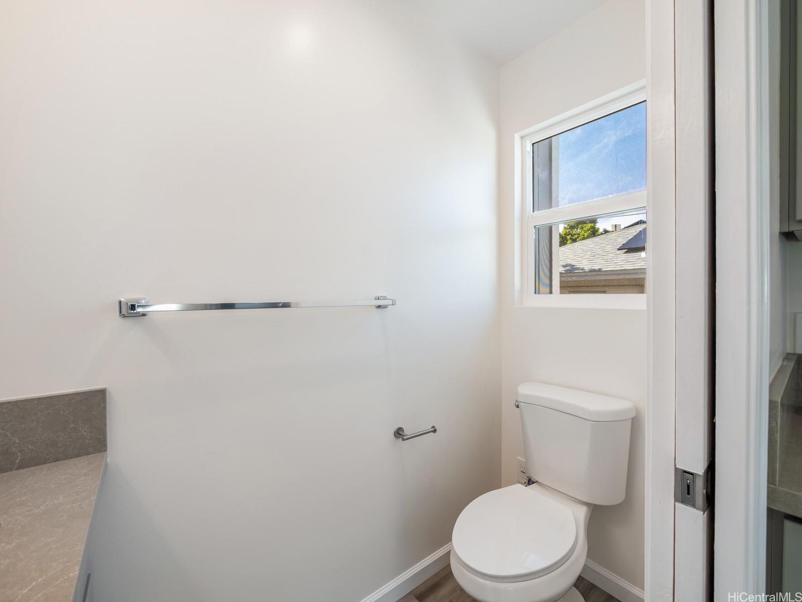 1659  Leilehua Lane Punchbowl Area, Honolulu home - photo 21 of 25