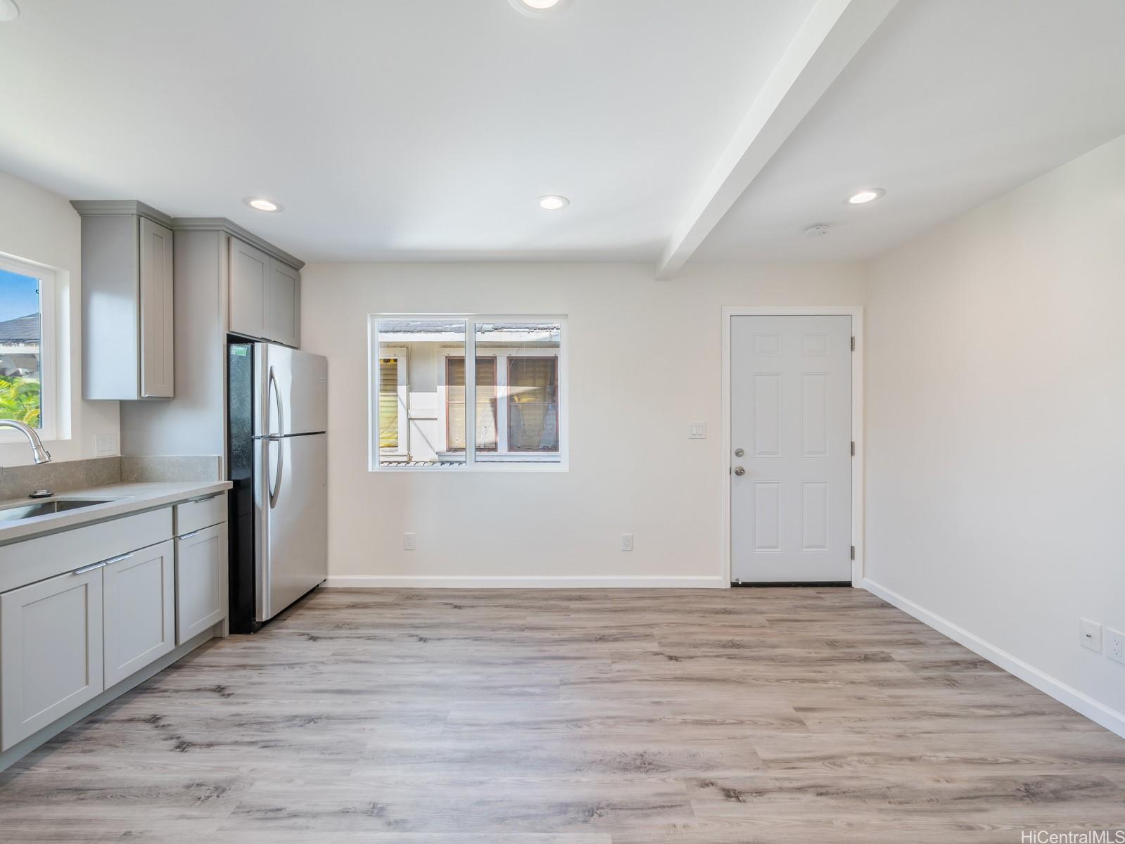 1659  Leilehua Lane Punchbowl Area, Honolulu home - photo 22 of 25