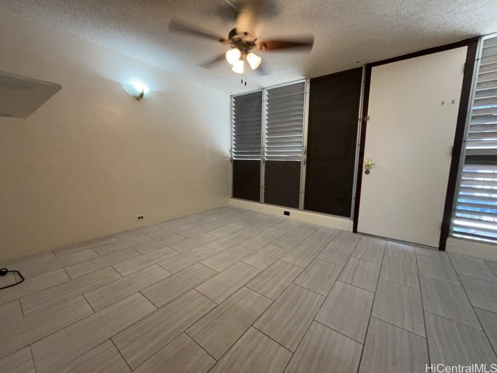 1660 Kalakaua Ave Honolulu - Rental - photo 12 of 12