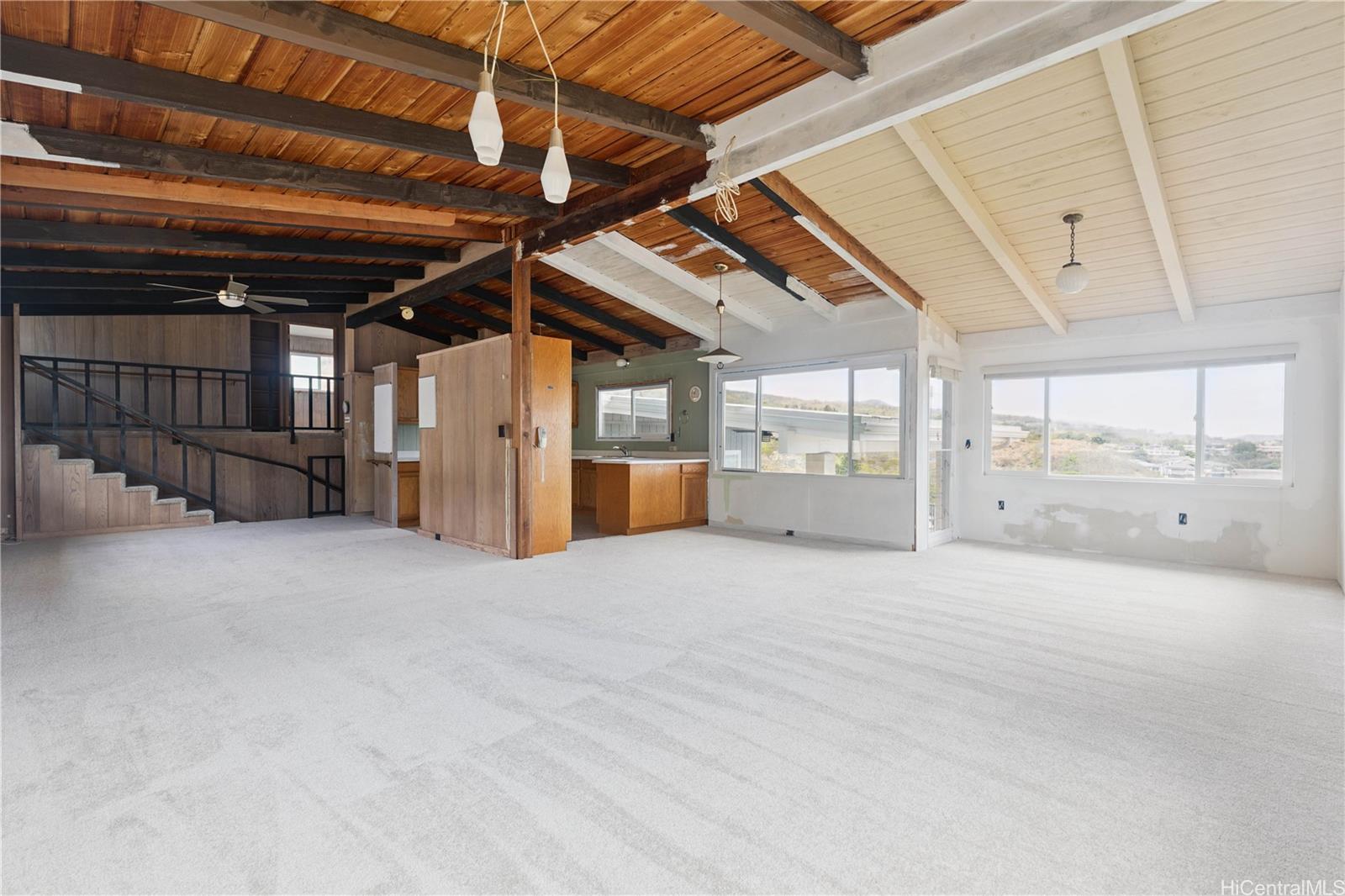 1661  Hakuaina Place Moanalua Gardens, Honolulu home - photo 24 of 25