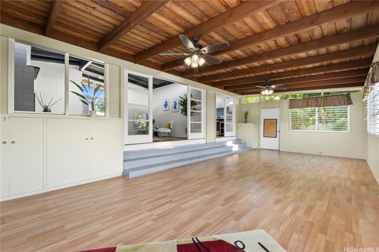 1666 A  Walea Street Wahiawa Heights, Central home - photo 3 of 24