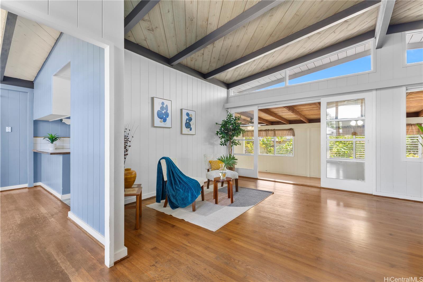 1666 A  Walea Street Wahiawa Heights, Central home - photo 6 of 24