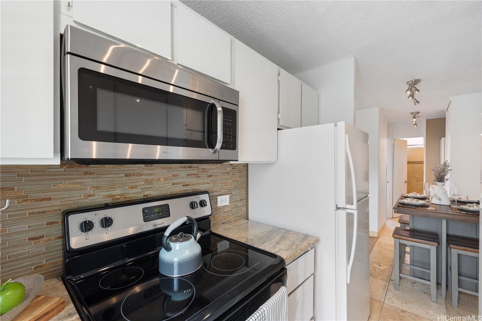 Kalakaua Sands condo # 205, Honolulu, Hawaii - photo 9 of 25