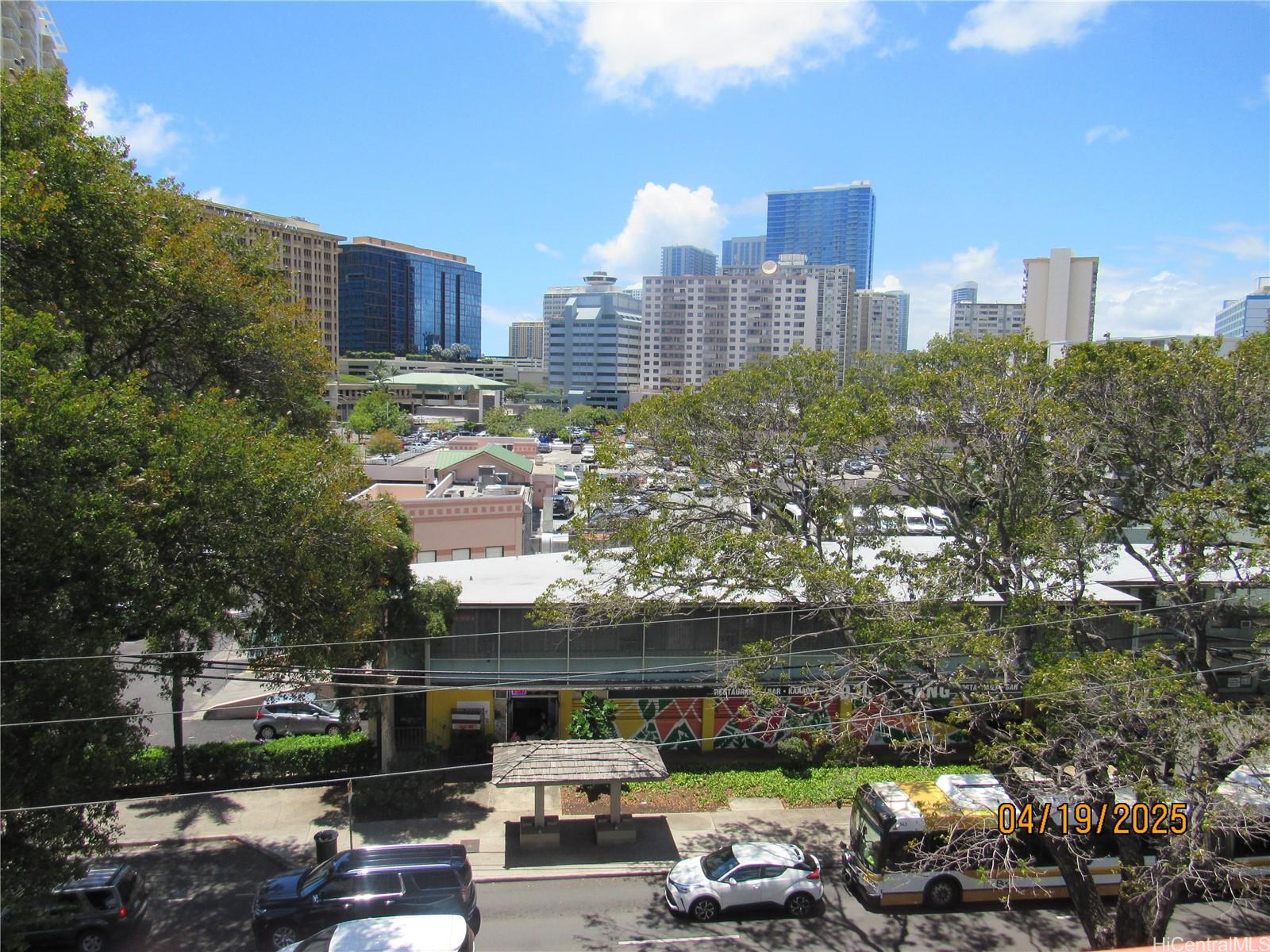 Kalakaua Sands condo # 603, Honolulu, Hawaii - photo 5 of 16