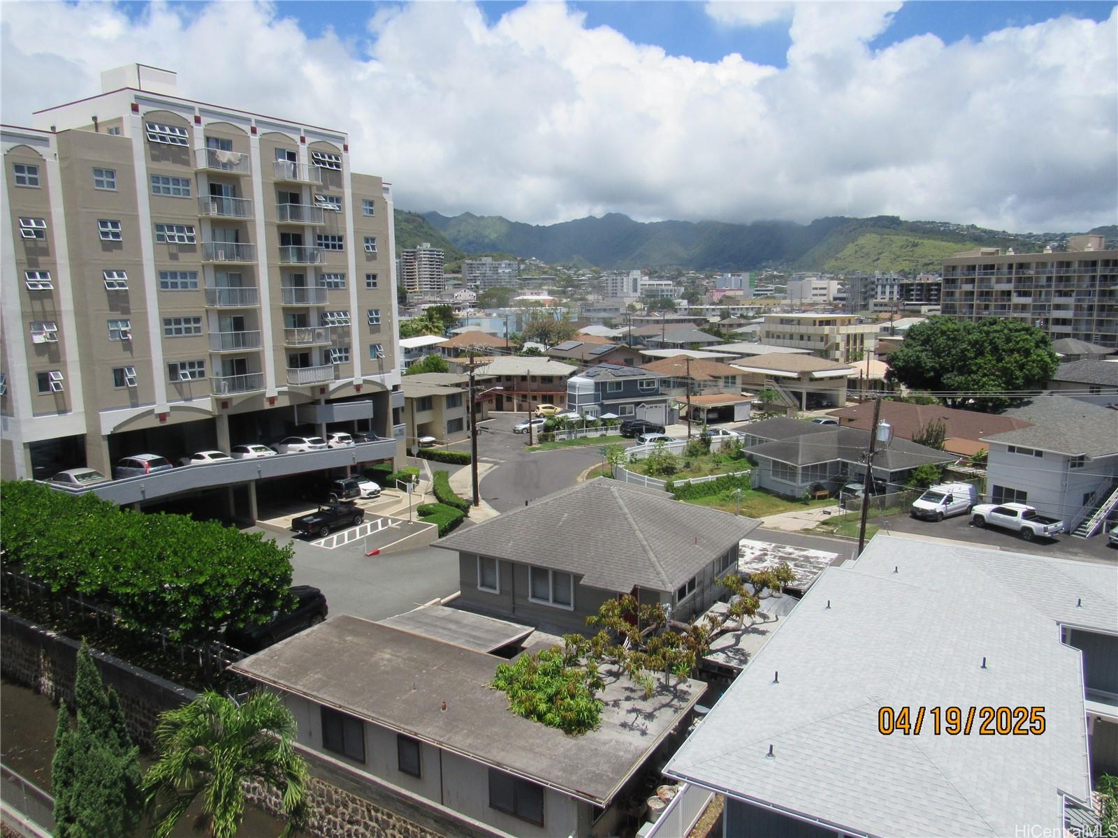 Kalakaua Sands condo # 603, Honolulu, Hawaii - photo 5 of 16