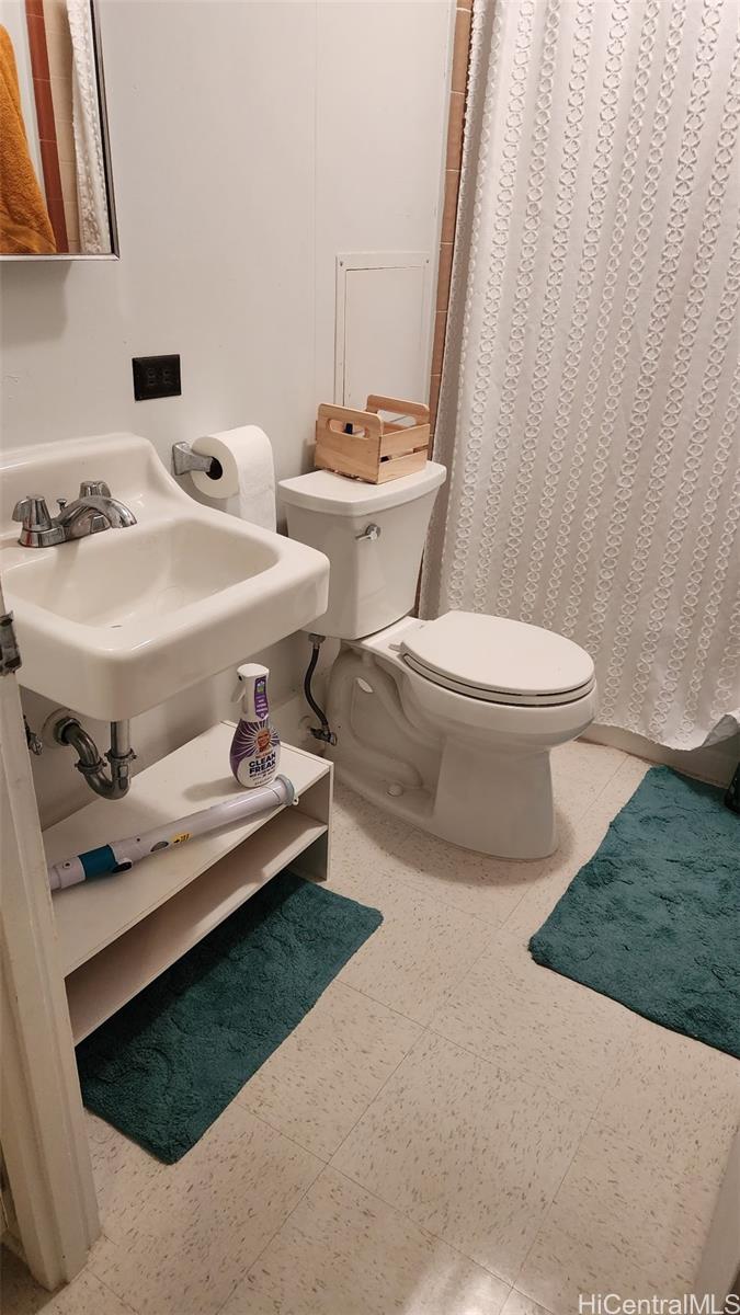 1671 Citron Street Honolulu - Multi-family - photo 23 of 25