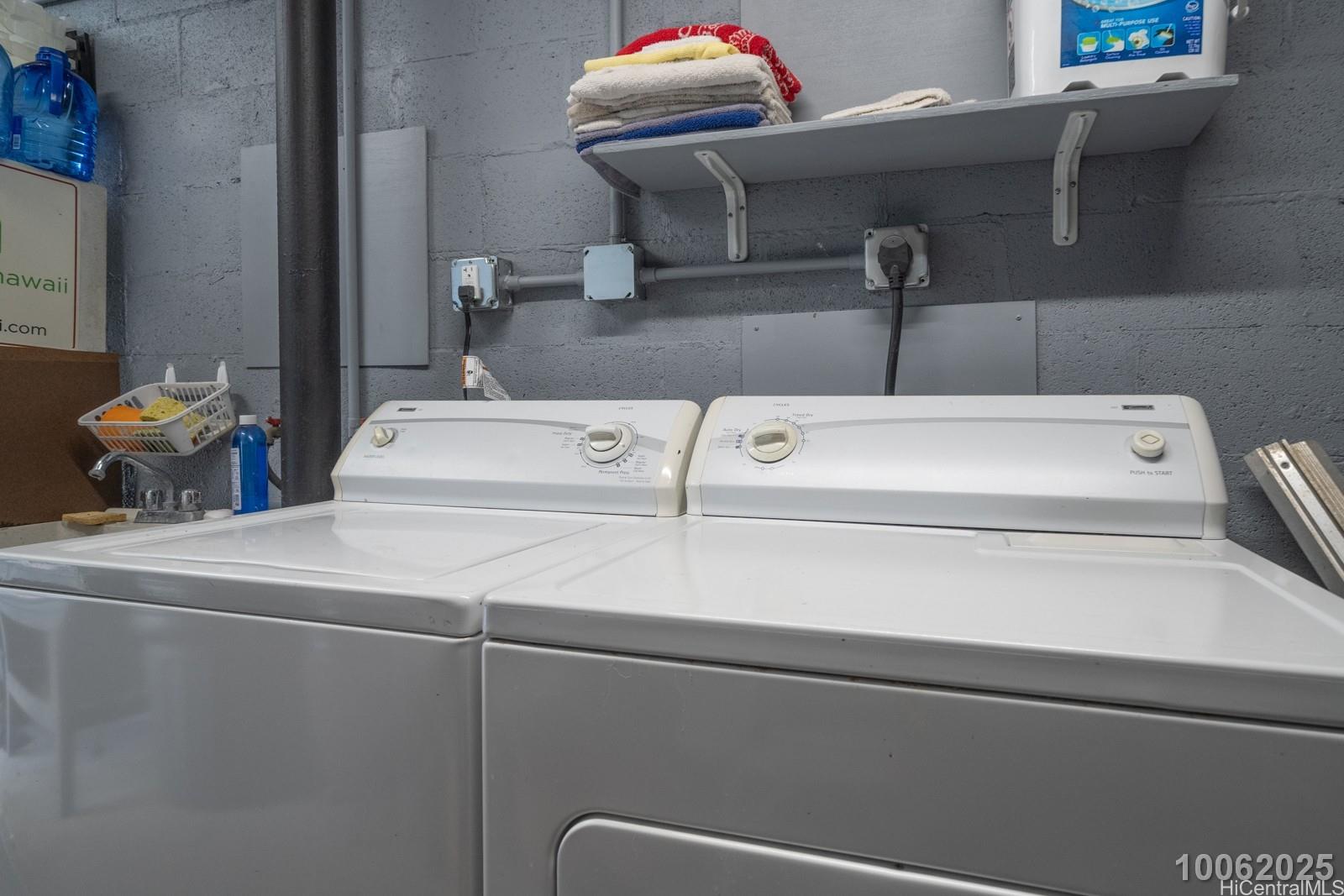 1671 Kanalui Street Honolulu - Rental - photo 11 of 25