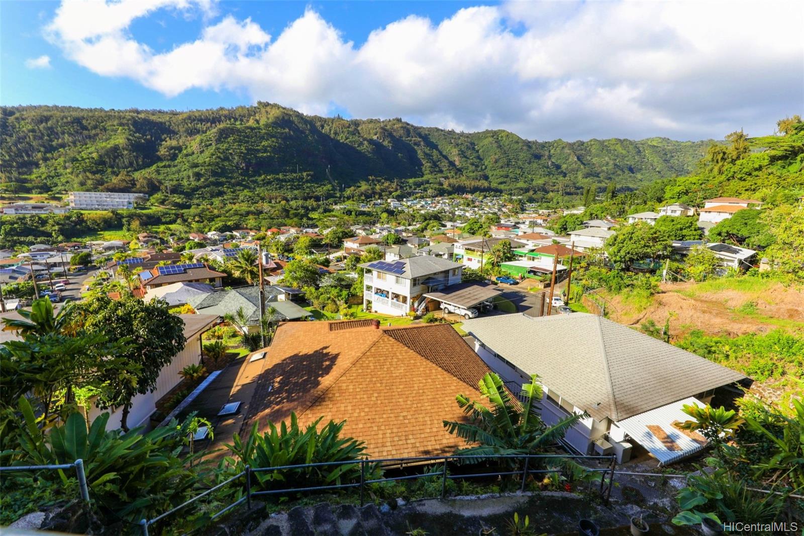 1671 Mahani Loop , Honolulu Hawaii House for sale Kalihi Valley