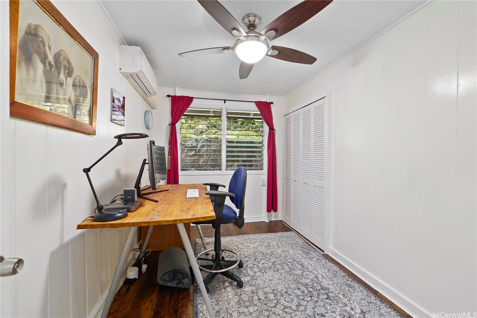 1671  Mahani Loop Kalihi Valley, Honolulu home - photo 11 of 24