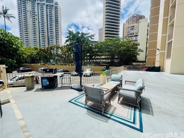 Harbor View Plaza condo # 1007, Honolulu, Hawaii - photo 23 of 23
