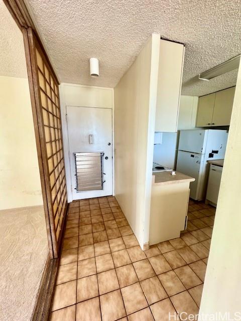 Harbor View Plaza condo # 1007, Honolulu, Hawaii - photo 6 of 23