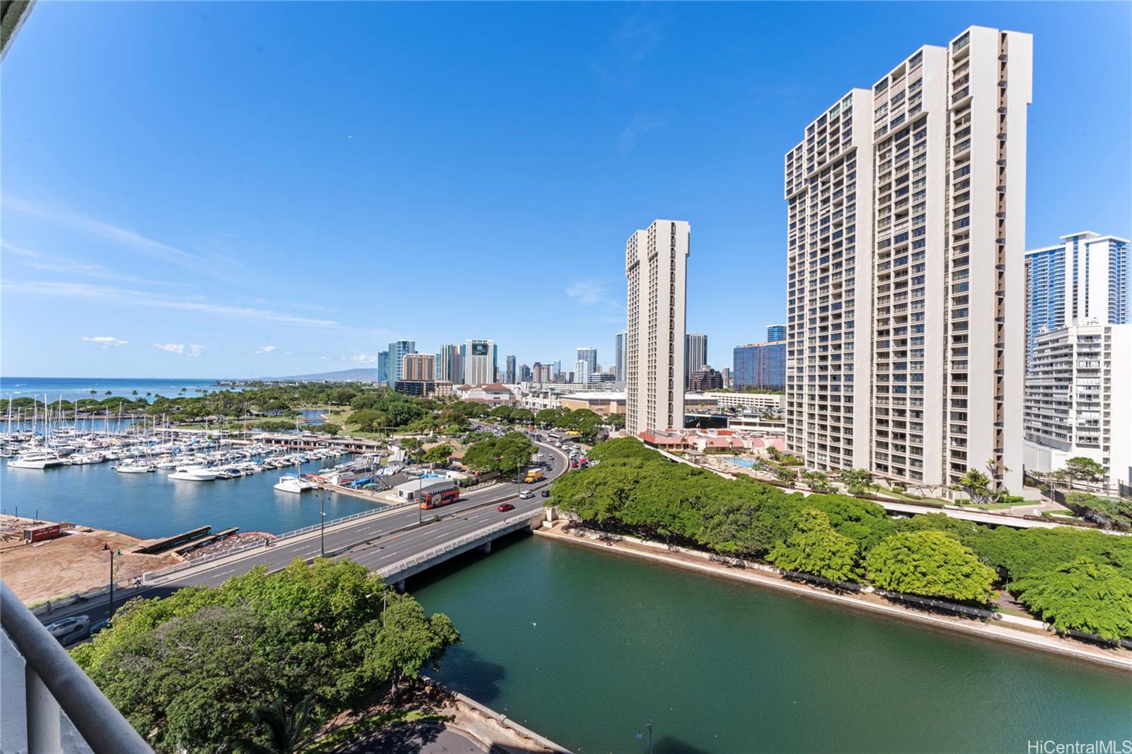 Harbor View Plaza condo # 1110, Honolulu, Hawaii - photo 13 of 25