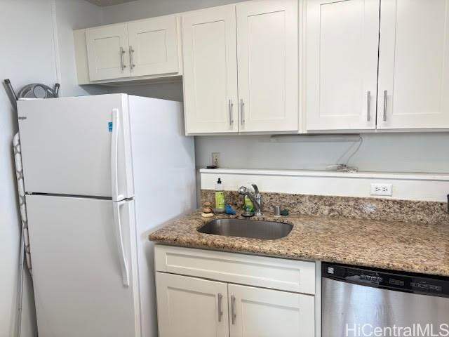 Harbor View Plaza condo # 1307, Honolulu, Hawaii - photo 4 of 7