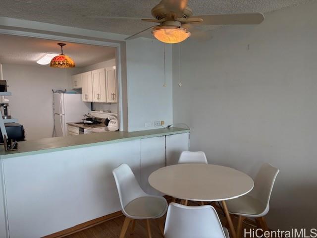 Harbor View Plaza condo # 1307, Honolulu, Hawaii - photo 5 of 7