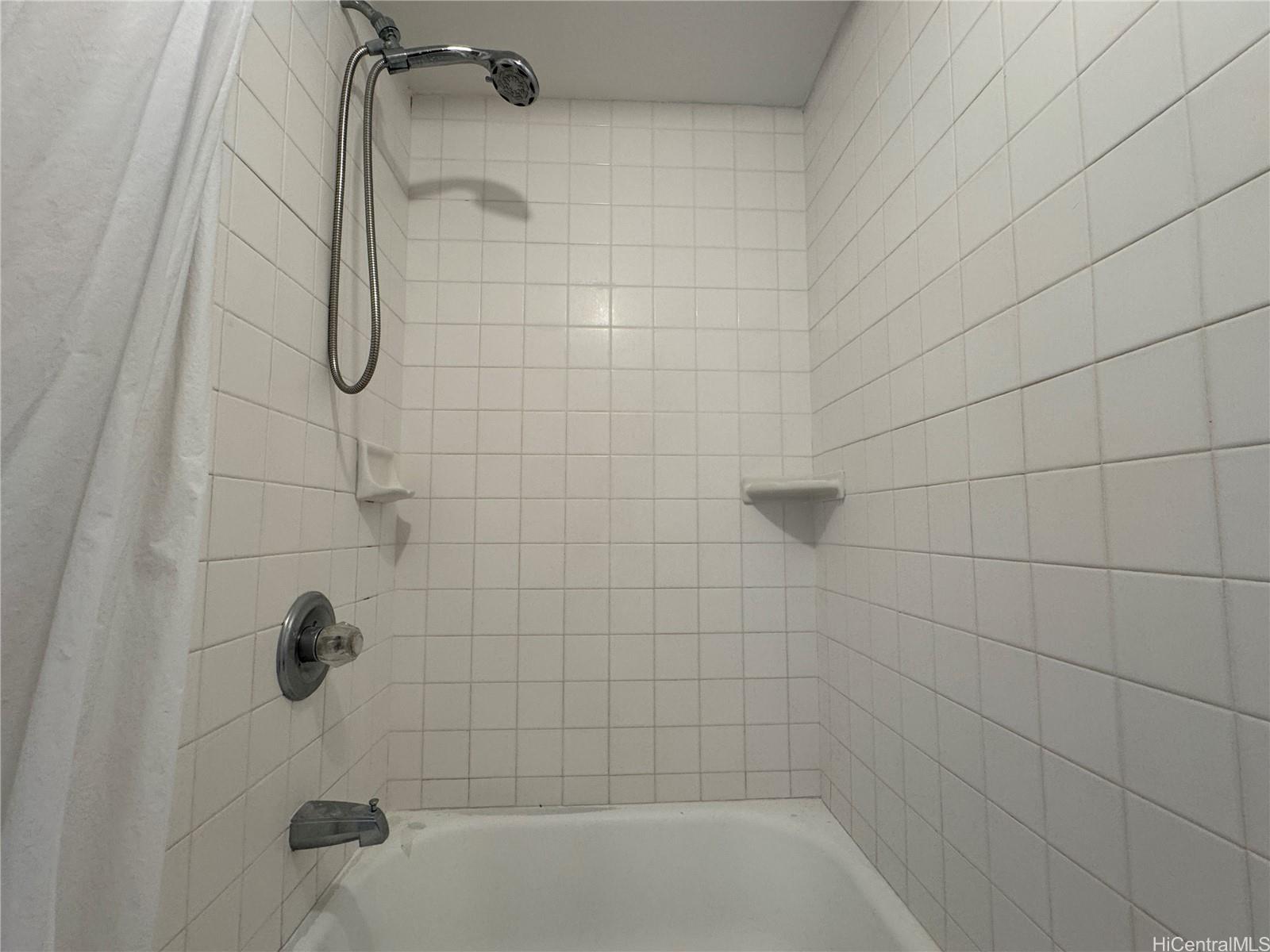 1676 Ala Moana Blvd Honolulu - Rental - photo 9 of 16