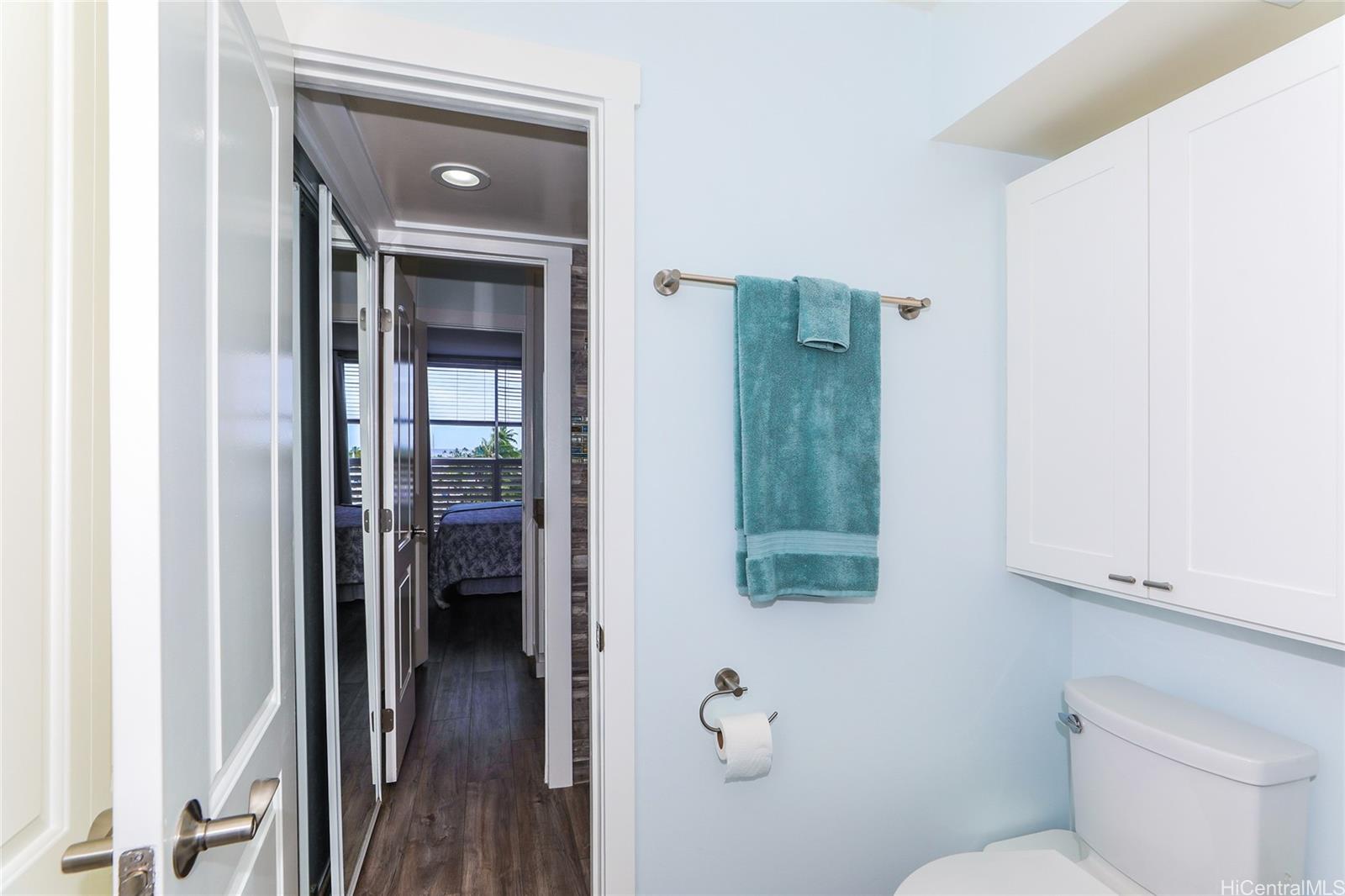 Harbor View Plaza condo # 505, Honolulu, Hawaii - photo 16 of 25