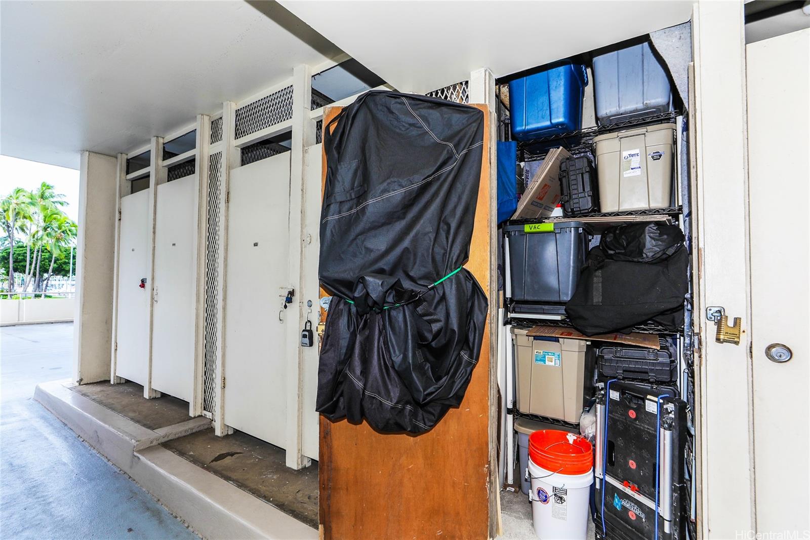 Harbor View Plaza condo # 505, Honolulu, Hawaii - photo 22 of 25