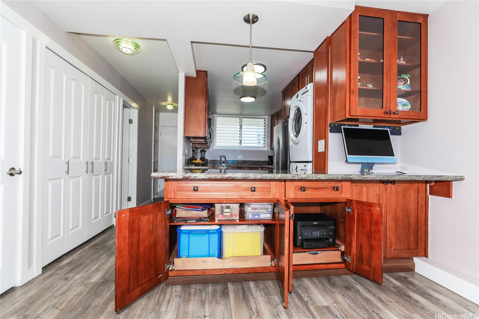 Harbor View Plaza condo # 505, Honolulu, Hawaii - photo 6 of 25