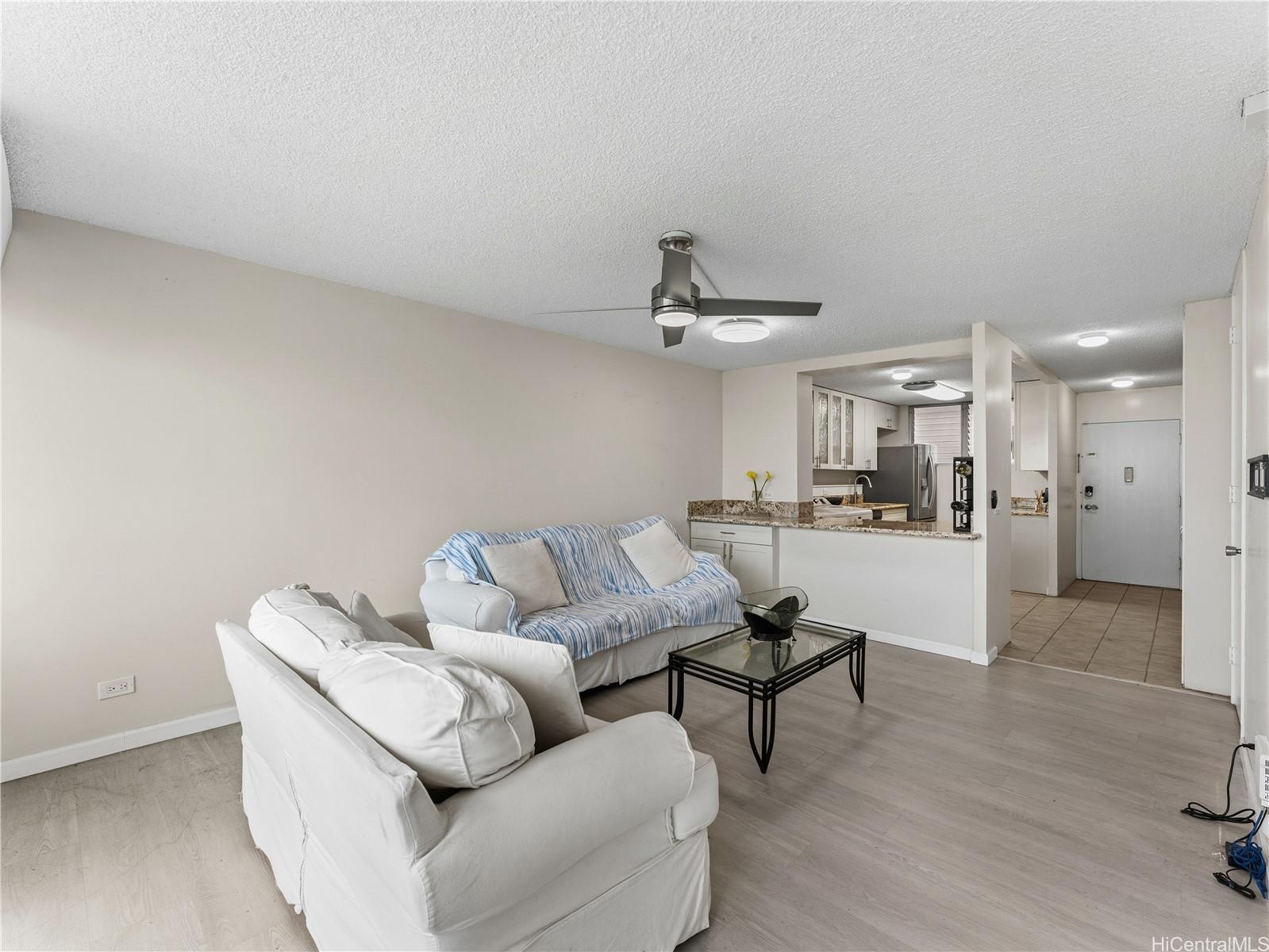 Harbor View Plaza condo # 508, Honolulu, Hawaii - photo 11 of 24