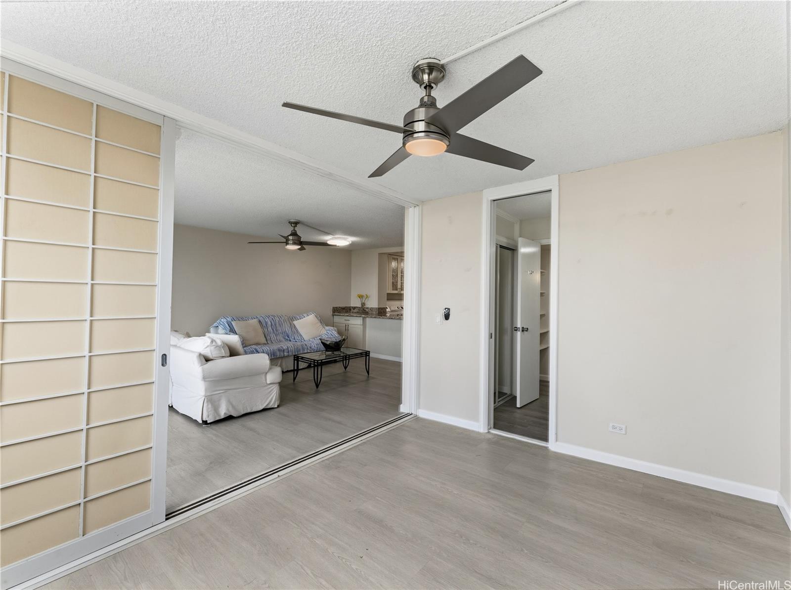 Harbor View Plaza condo # 508, Honolulu, Hawaii - photo 14 of 24