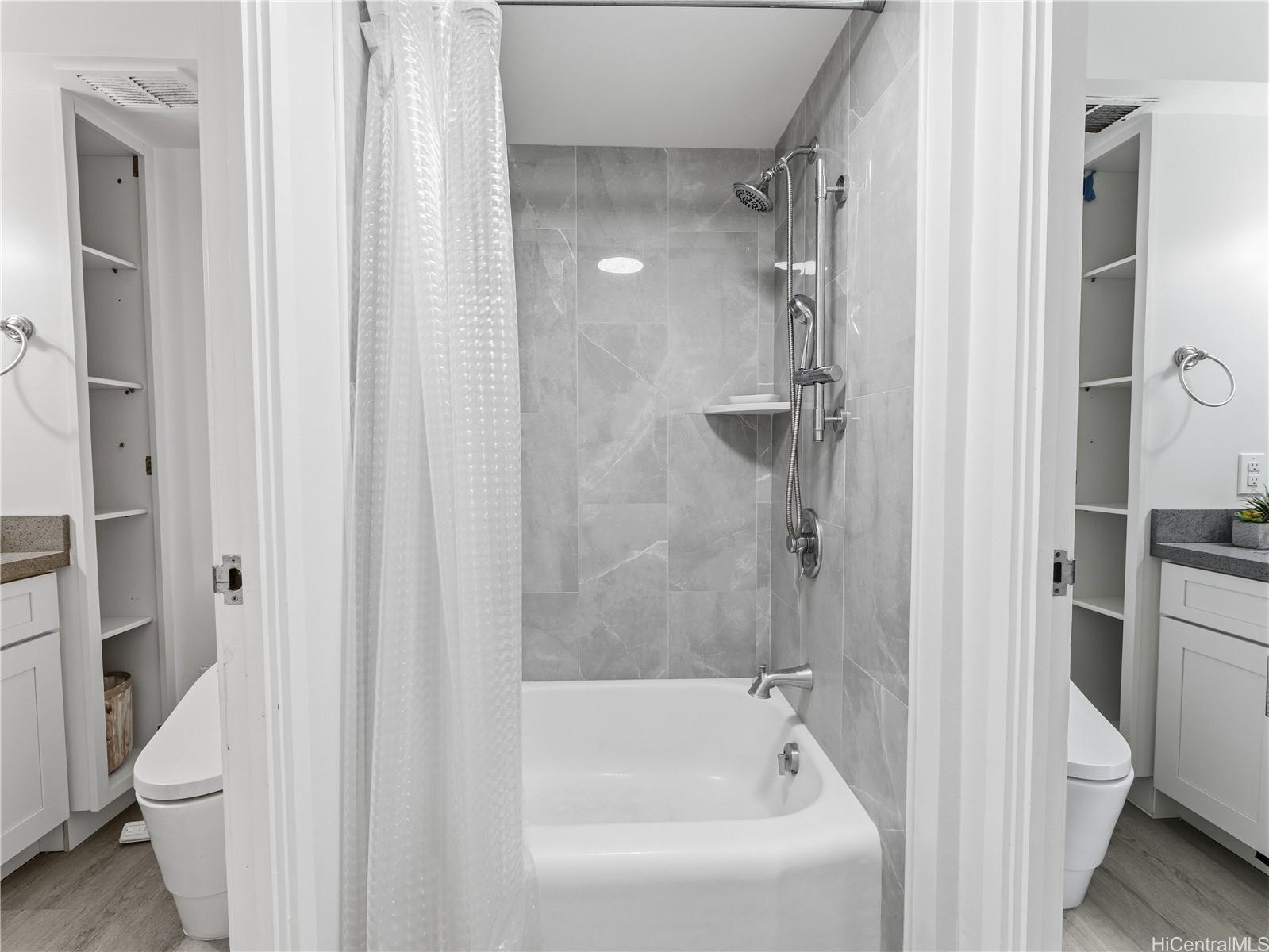 Harbor View Plaza condo # 508, Honolulu, Hawaii - photo 3 of 24