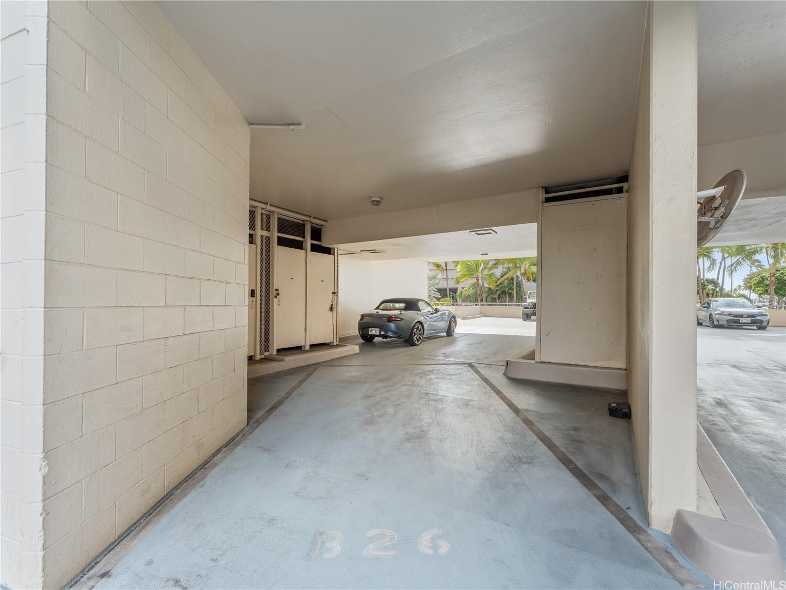 Harbor View Plaza condo # 508, Honolulu, Hawaii - photo 21 of 24