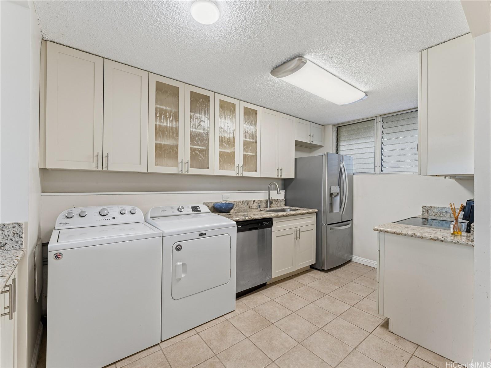 Harbor View Plaza condo # 508, Honolulu, Hawaii - photo 6 of 24