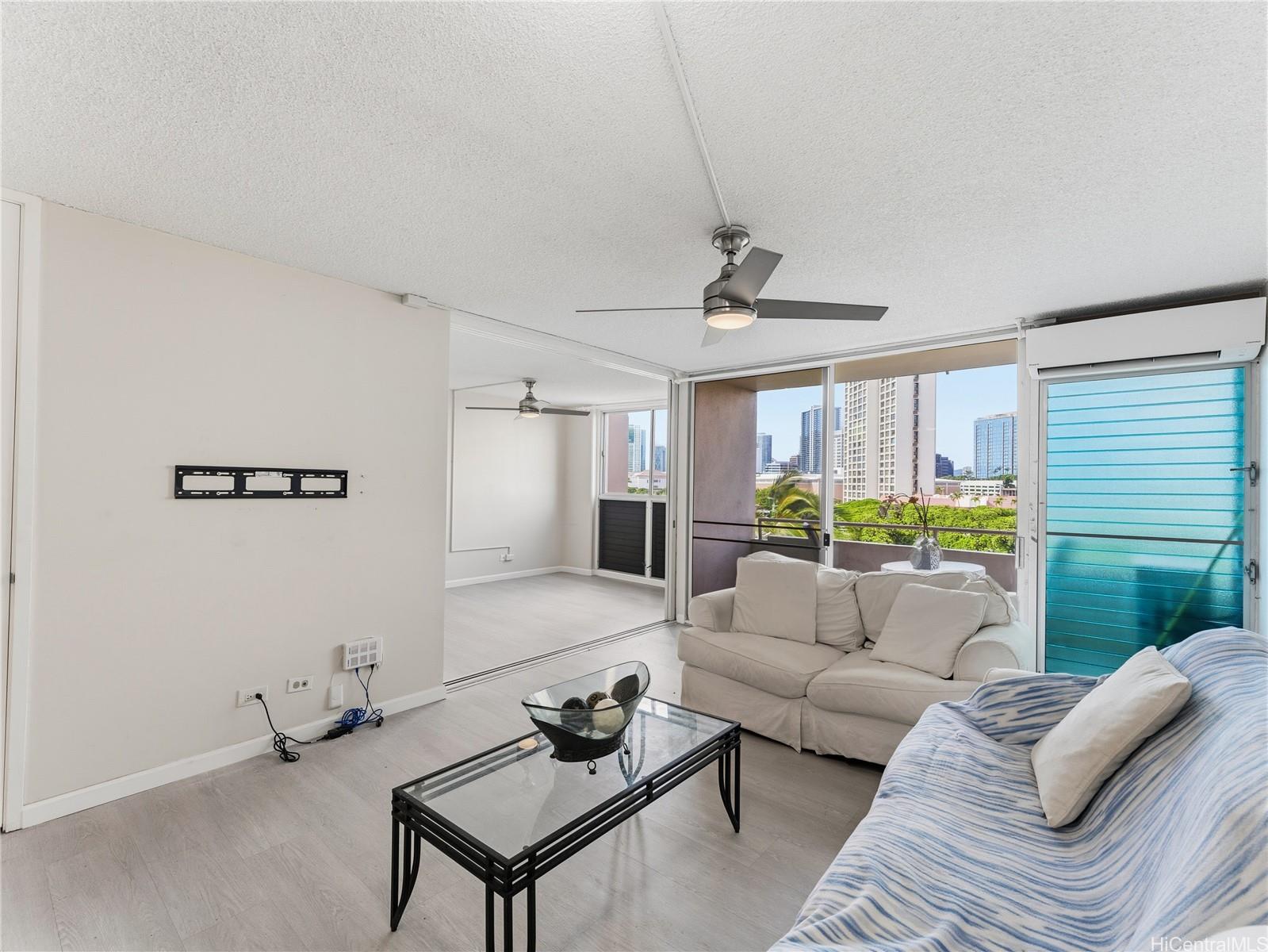 Harbor View Plaza condo # 508, Honolulu, Hawaii - photo 9 of 24