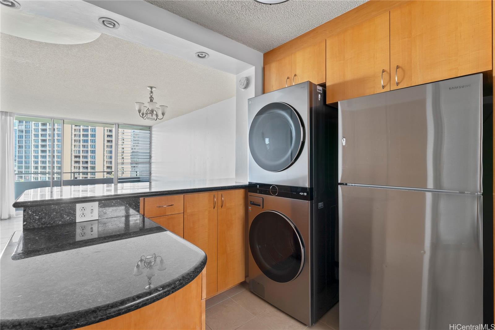 Harbor View Plaza condo # 710, Honolulu, Hawaii - photo 10 of 25