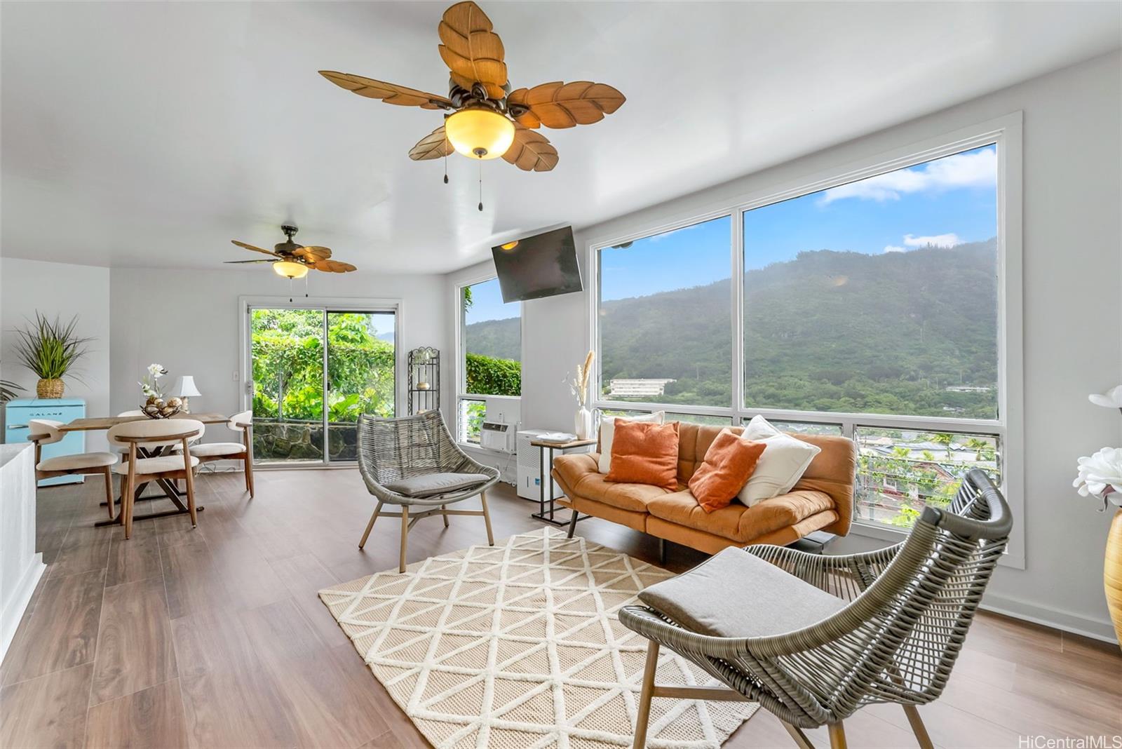 1681  Mahani Loop Kalihi Valley, Honolulu home - photo 15 of 25