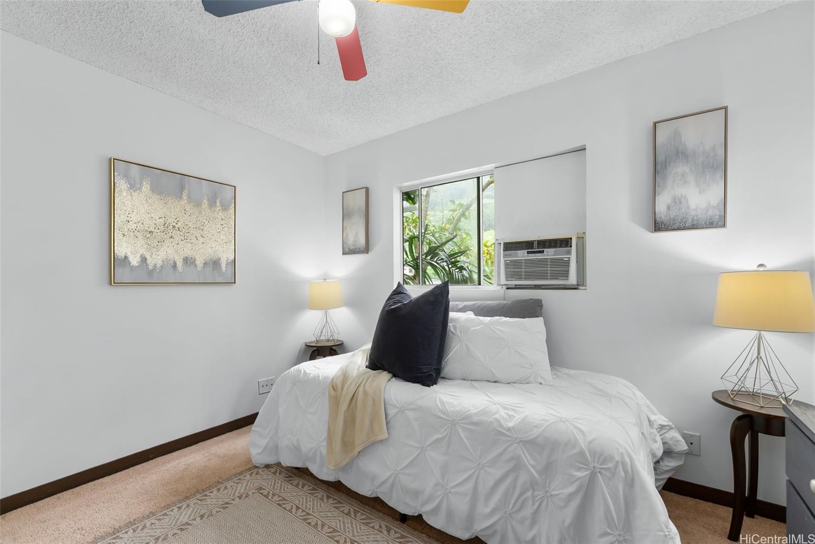1681  Mahani Loop Kalihi Valley, Honolulu home - photo 17 of 25