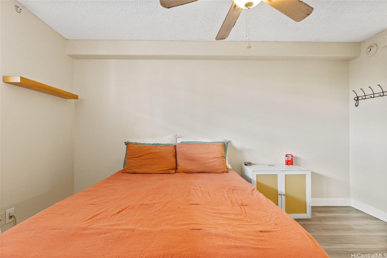 Ala Wai Terrace condo # 251, Honolulu, Hawaii - photo 11 of 25